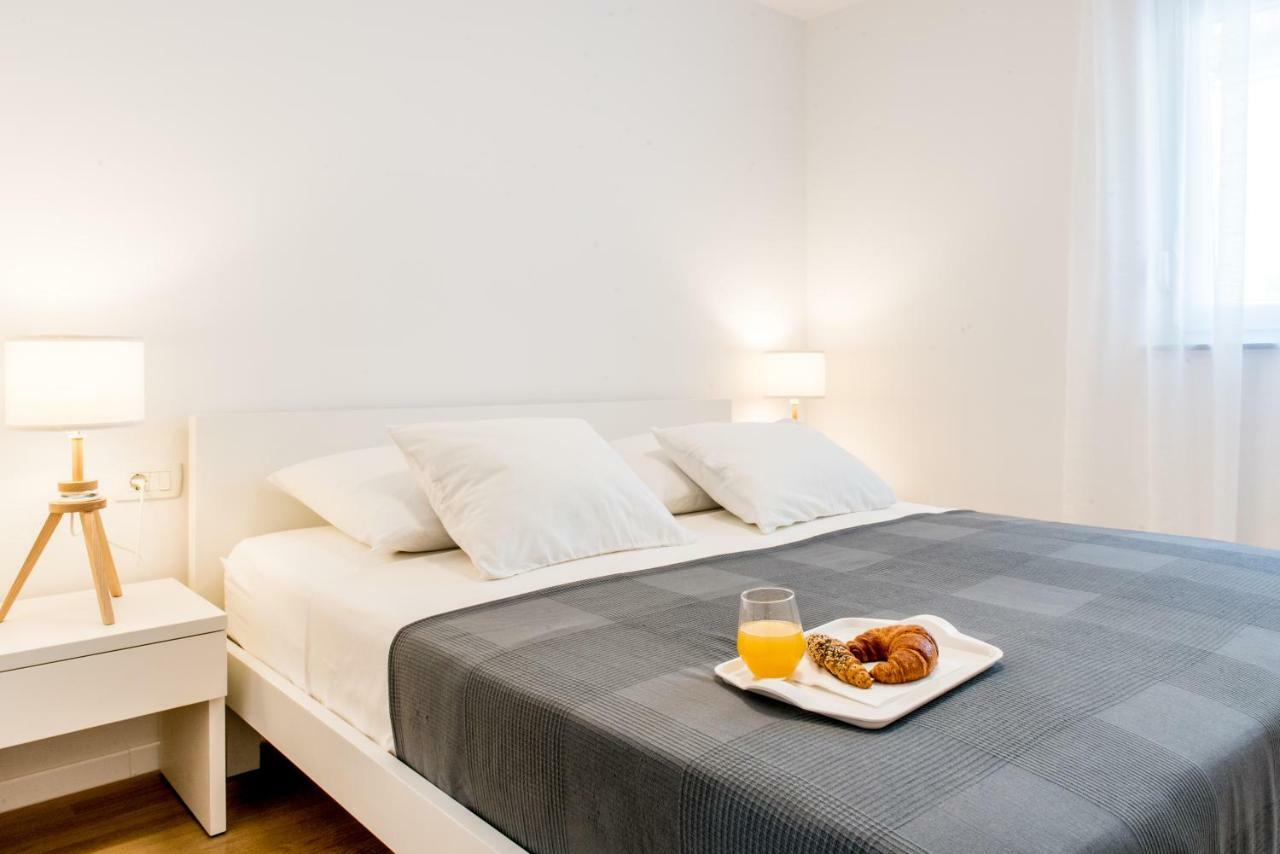פודסטראנה Lion'S Beach Apartment מראה חיצוני תמונה