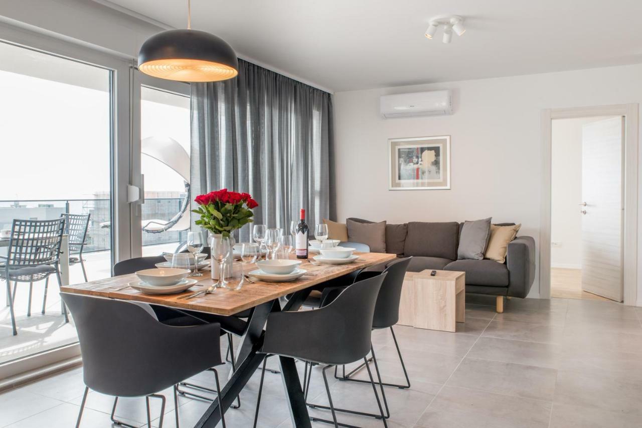פודסטראנה Lion'S Beach Apartment מראה חיצוני תמונה