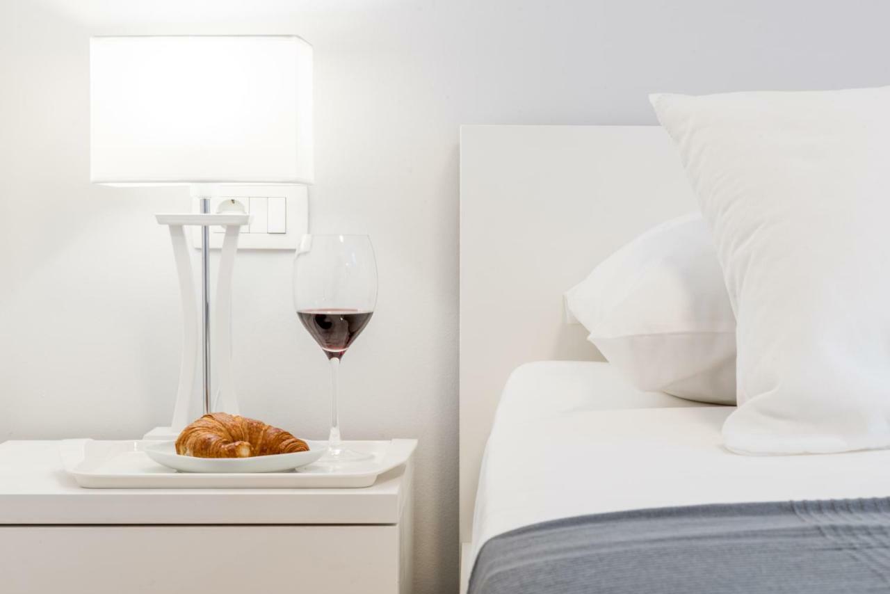 פודסטראנה Lion'S Beach Apartment מראה חיצוני תמונה